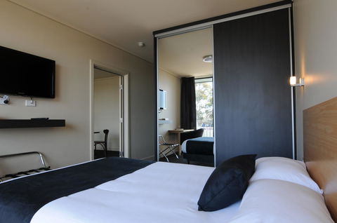 Mansfield Park Hotel - Accommodation Asia 15