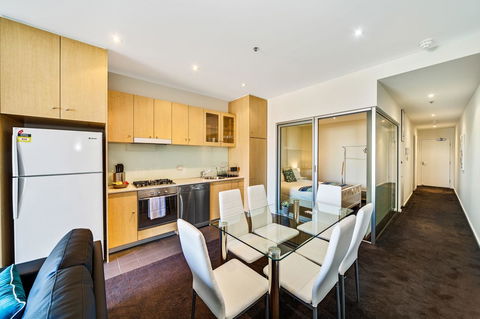 York Apartments - Accommodation Asia 1