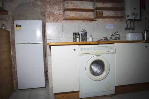 Ali\'s Underground Studio - Accommodation Asia 5
