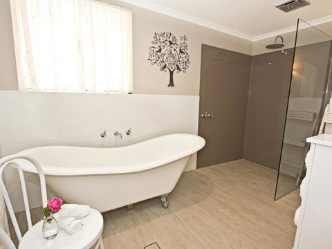 Queen's Cottage Barossa Valley - Accommodation Guide 1