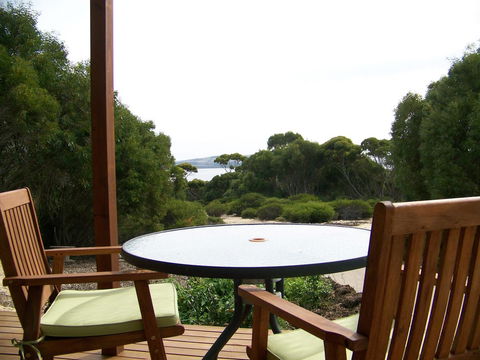 Mallee Bark Retreat - Accommodation Asia 2