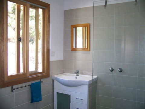 Mallee Bark Retreat - Accommodation Asia 8