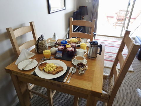 Rezare House Bed & Breakfast - Accommodation Asia 32