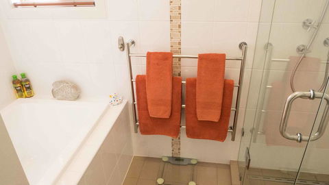 Rezare House Bed & Breakfast - Accommodation Asia 25