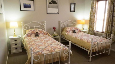 Rezare House Bed & Breakfast - Accommodation Asia 8