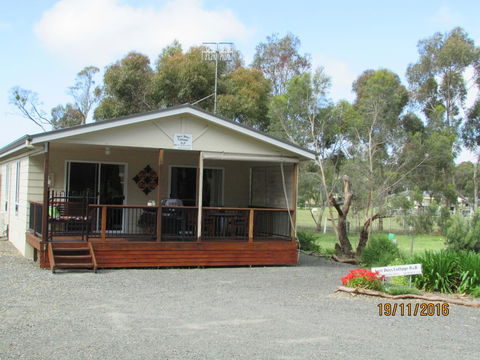 Lazy Days Cottage - Victor Harbor - Accommodation Asia 12