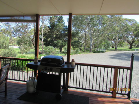 Lazy Days Cottage - Victor Harbor - Accommodation Asia 8
