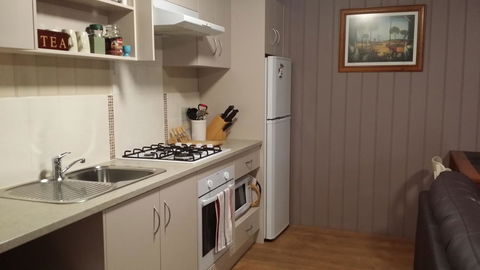 Little Para Cottage Tanunda - Accommodation China 6