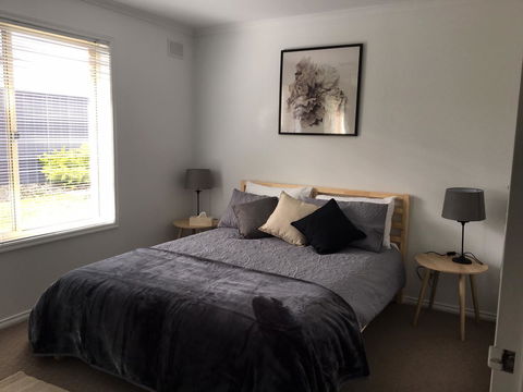 Windsor Gardens Home - Accommodation Asia 3