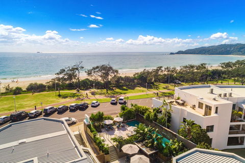 Bayview Beachfront Apartments, In Town Right On The Beach - Accommodation Guide 3