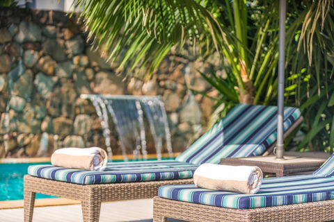 Bayview Beachfront Apartments, In Town Right On The Beach - Accommodation Guide 4