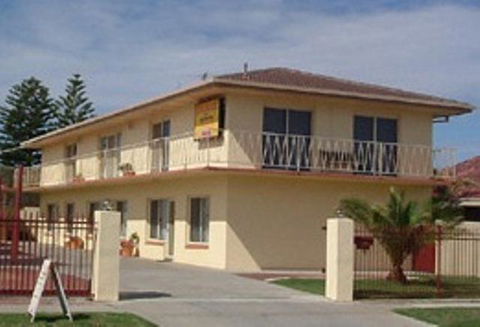 Esplanade Apartments At West Beach - Accommodation Asia 1