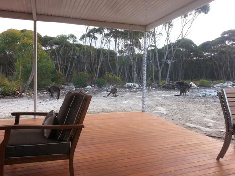 The Island House - Accommodation Asia 1