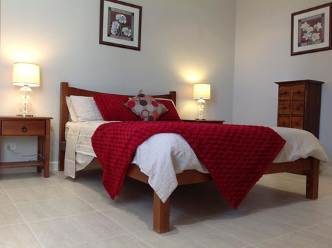 Elandra Holiday Home - Accommodation Asia 19