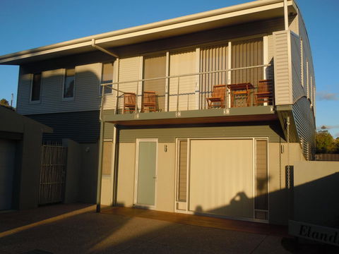 Elandra Holiday Home - Accommodation Asia 20
