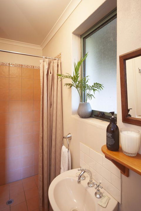 Angaston Saleyards Luxury Accommodation - Accommodation Asia 10