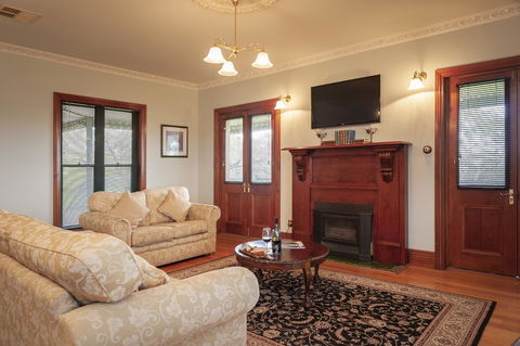 Angaston Saleyards Luxury Accommodation - Accommodation Asia 25