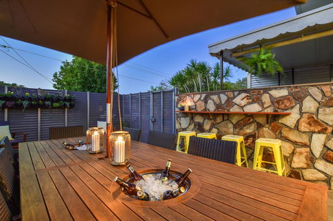 Christophers Villa - Accommodation Asia 1
