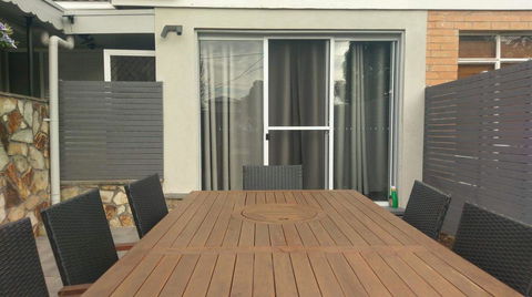 Christophers Villa - Accommodation Asia 9