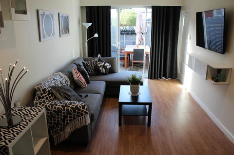 Christophers Villa - Accommodation Asia 24