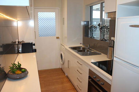 Christophers Villa - Accommodation Asia 28