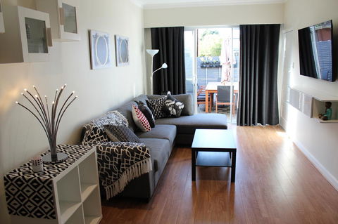 Christophers Villa - Accommodation Asia 27