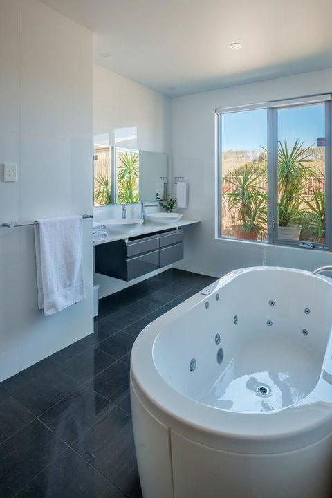 Barossa Shiraz Estate - Accommodation Asia 23