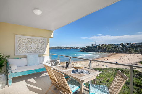 Beachfront Bliss - Accommodation Asia 0