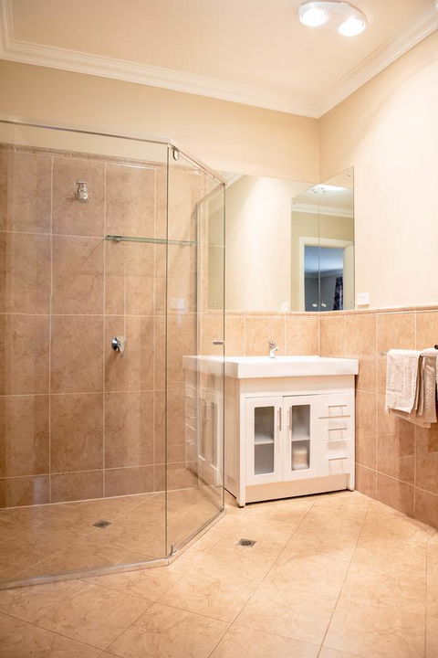 Whyalla Playford Apartments - Accommodation Asia 4