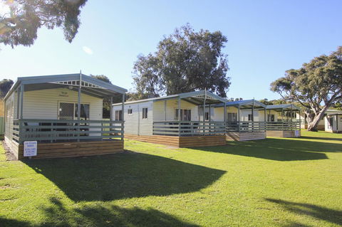 Beachside Holiday Park - Accommodation Asia 1