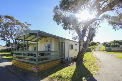 Beachside Holiday Park - Accommodation Asia 5