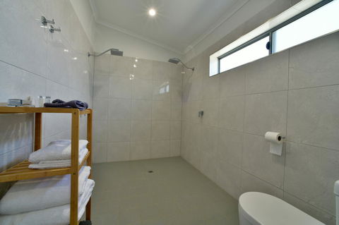 Great Northern Lodge - Accommodation Asia 2