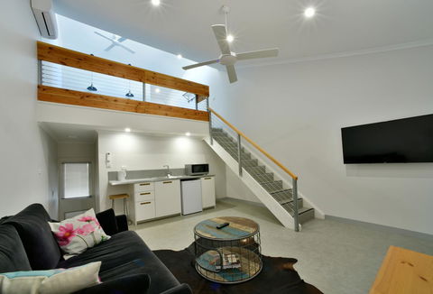 Great Northern Lodge - Accommodation Asia 1