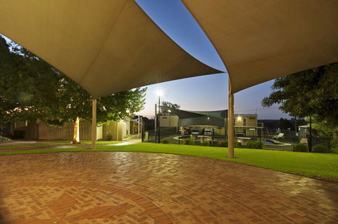 Loxton Community Hotel Motel - Accommodation Asia 7