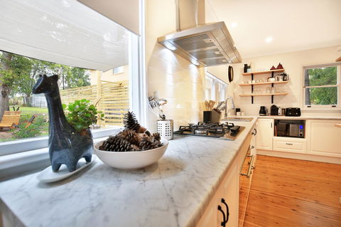 Hudson Bay @ Basin View-Pet Friendly-15 Mins To Hyams Beach - Accommodation Guide 6