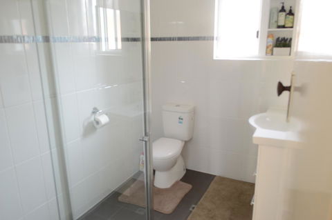 Prospect Holiday House - Accommodation Asia 6
