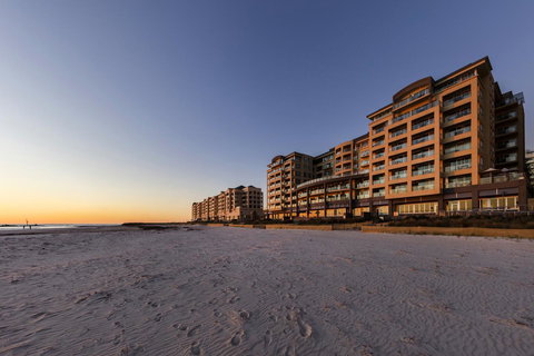 Apartments @ 16 Holdfast - Accommodation Asia 6