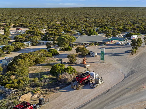 Border Village Roadhouse - Accommodation Asia 6