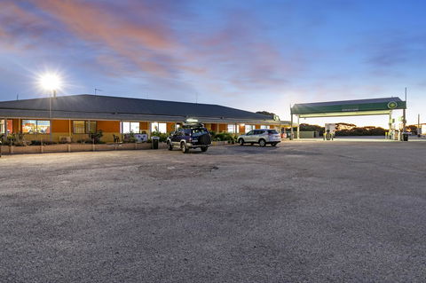 Border Village Roadhouse - Accommodation Asia 2