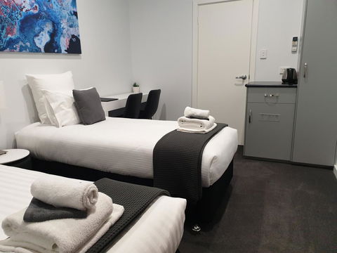 The Avenue Inn - Accommodation Asia 4