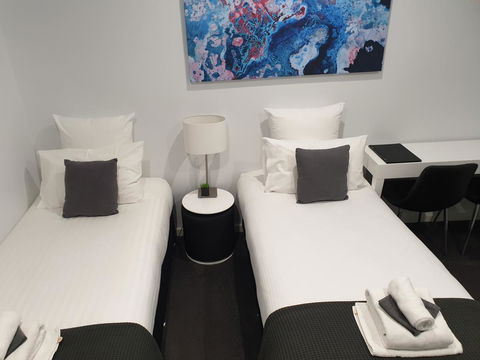 The Avenue Inn - Accommodation Asia 3
