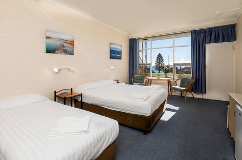 Blue Seas Motel - Accommodation Asia 11