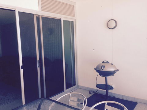Breakwater Apartment - Accommodation Asia 11