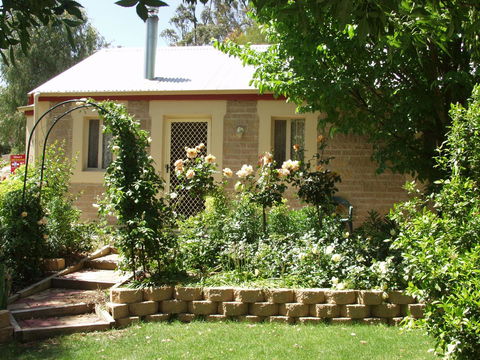 Riesling Trail & Clare Valley Cottages - Accommodation Asia 3