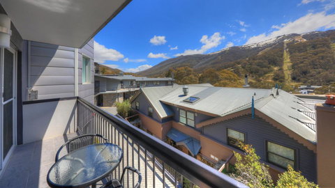 Snowgoose Apartments - Accommodation Asia 4