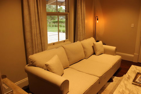 OXENBERRY FARM - Accommodation Asia 8