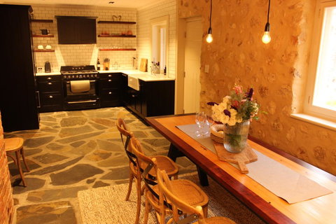 OXENBERRY FARM - Accommodation Asia 10