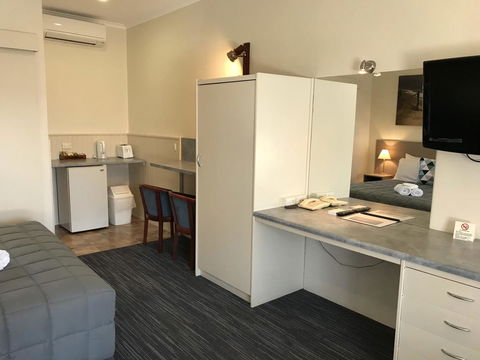Robetown Motor Inn & Apartments - Accommodation Asia 26