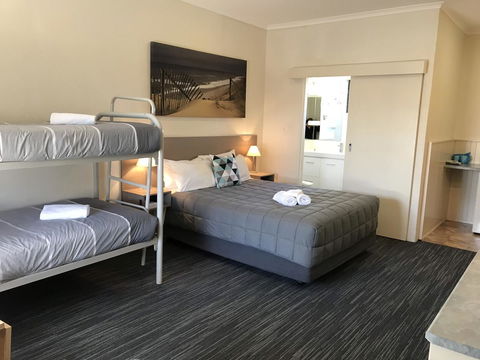 Robetown Motor Inn & Apartments - Accommodation Asia 28