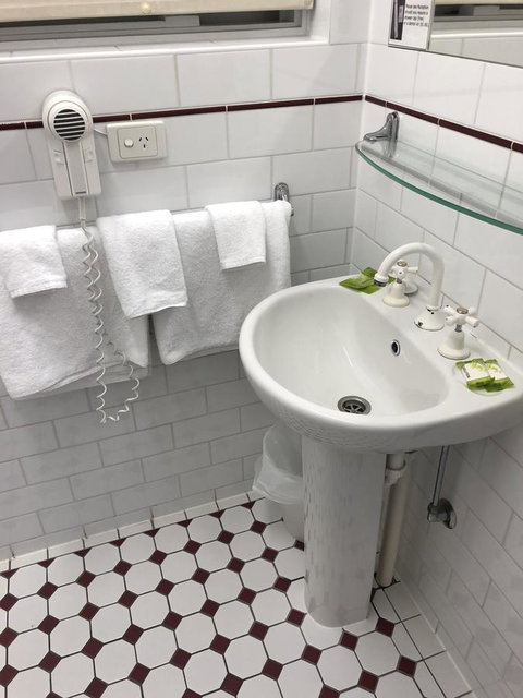 Adelaide Airport Motel - Accommodation China 3